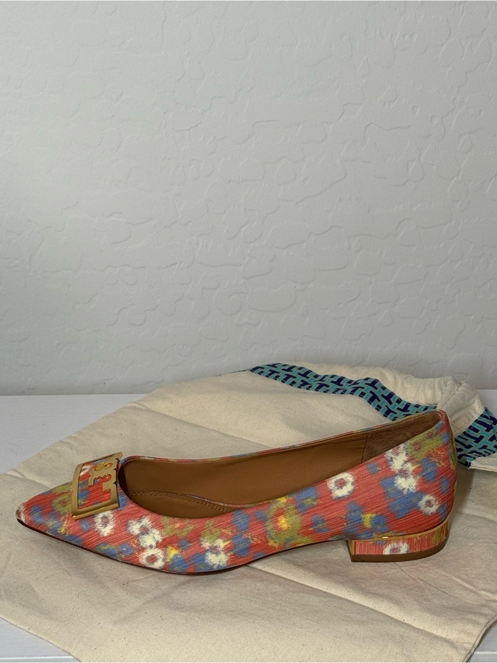 Tory Burch Multicolor Pointed Toe Logo Buckle Ballet Flats - Picture 5 of 5